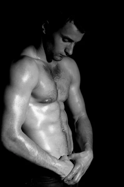 Jeune homme musclé — Photo