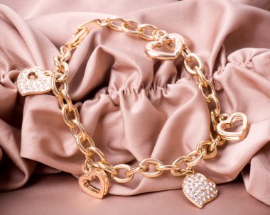 arka plan üzerinde güzel takı