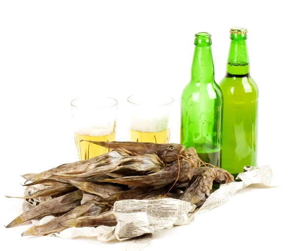 Big glass of light beer and fish — Stock Photo, Image