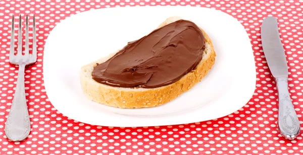 Choklad sprida smörade toast — Stockfoto