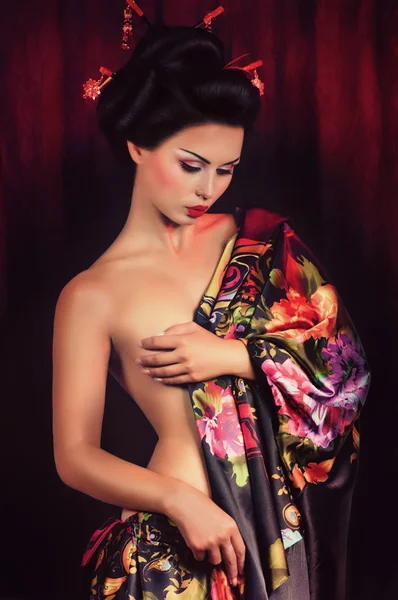 Ritratto di una donna giapponese geisha — Foto Stock