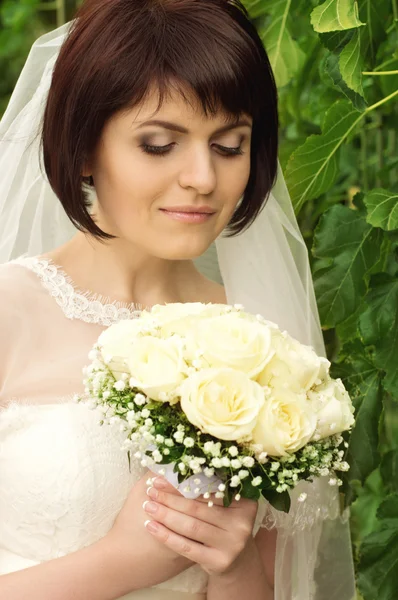 Sposa il giorno del matrimonio — Foto Stock