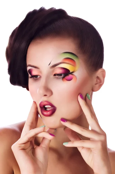 Bella ragazza ritratto con trucco artistico — Foto Stock