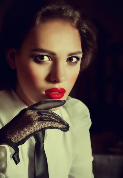 Woman wearing retro gloves — Stock Photo, Image