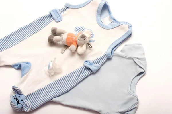 Bebê menina roupas coloridas — Fotografia de Stock