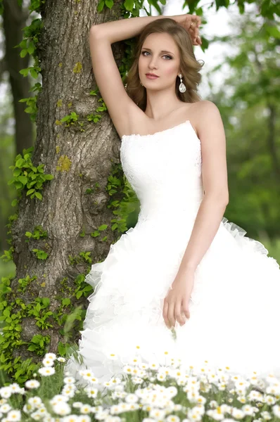 Sposa con elegante make-up — Foto Stock