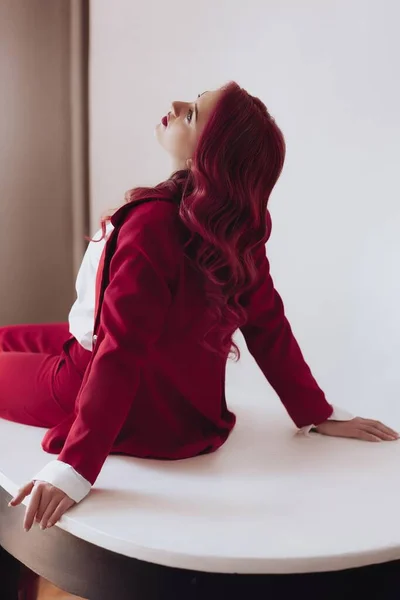 Ukrainian Young Girl Red Suit Light Background Female Body Style — Φωτογραφία Αρχείου