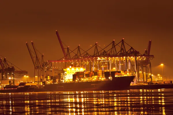 Geceleri Hamburg Limanı