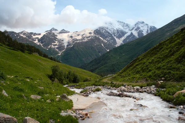 Ampia valle — Foto Stock