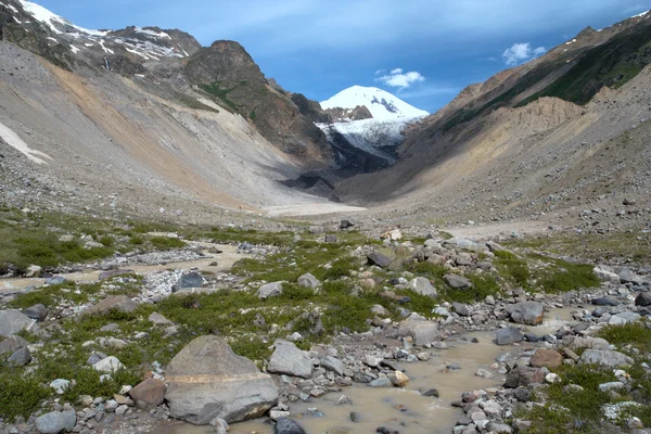 Ochtend elbrus — Stockfoto