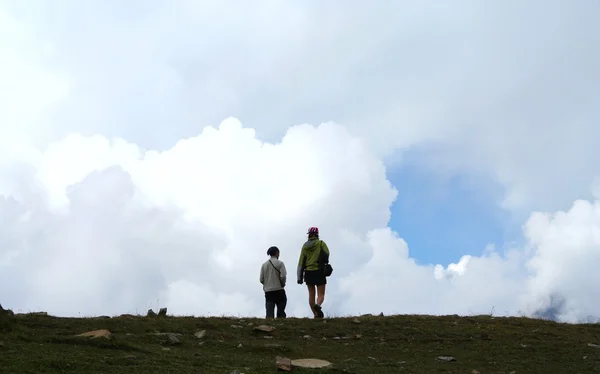 Dos excursionistas — Foto de Stock