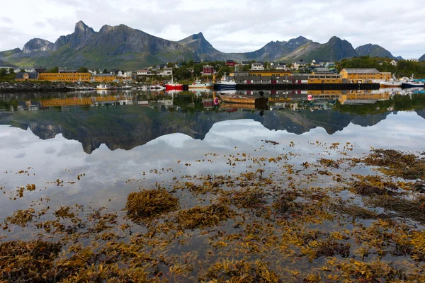 Norwegian fisherman village Husoy — Stock Photo, Image