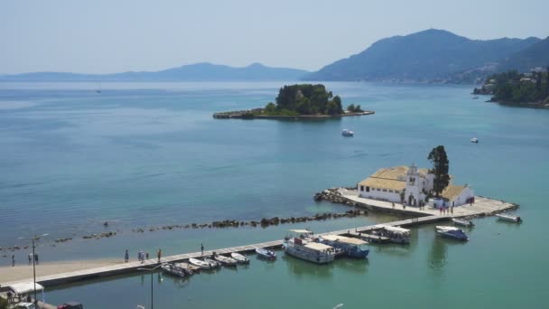 Vista Del Monasterio Vlacherna Kanoni Las Islas Del Ratón Corfú — Vídeo de stock