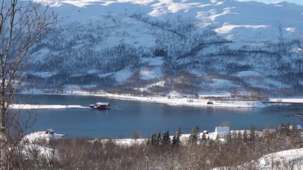 Invierno Panorama Noruego Con Las Casas Una Orilla Del Mar — Vídeo de stock