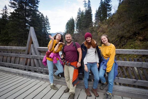 Mountain Trip Family Backdrop Mountains Active Lifestyl — Stockfoto