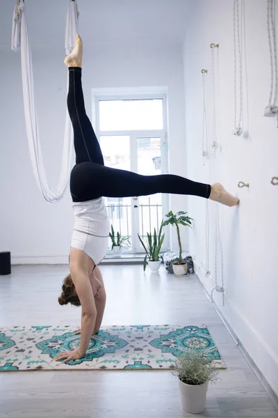 Sport Und Aktiver Lebensstil Yoga Kurse — Stockfoto