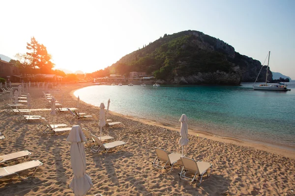 Pláž Záliv Ostrově Korfu Krásná Krajina Brzkém Ránu — Stock fotografie