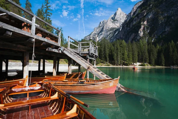 Vista Famoso Lago Tirolês Lago Braies Dolomites Ital — Fotografia de Stock