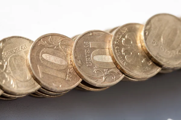 Monedas de diez rublos primer plano — Foto de Stock