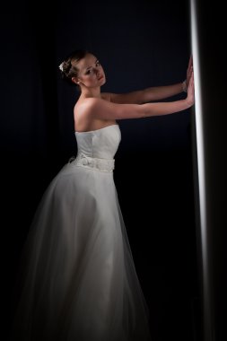 Genç gelin portresi Studio