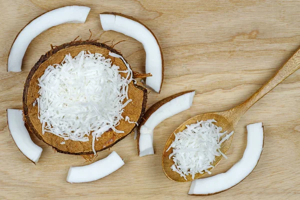 껍질을 코코넛 — 스톡 사진