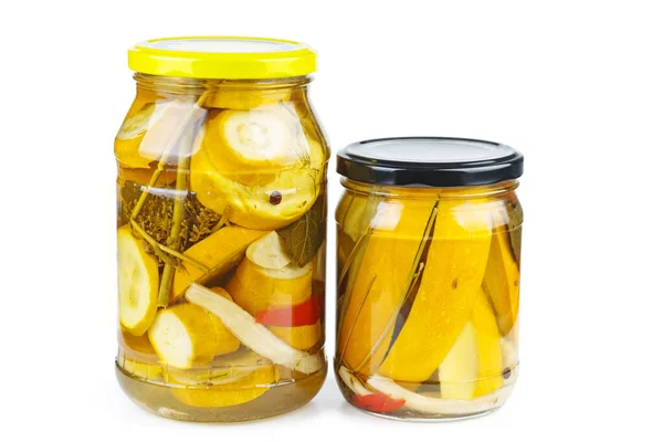 Pickled Cuketa Konzervy Skleněné Sklenici Izolované Bílém Pozadí — Stock fotografie