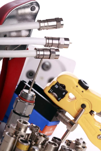 uydu tv teknolojisi ekipmanları