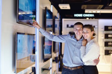 tüketici elektronik mağazasında satın