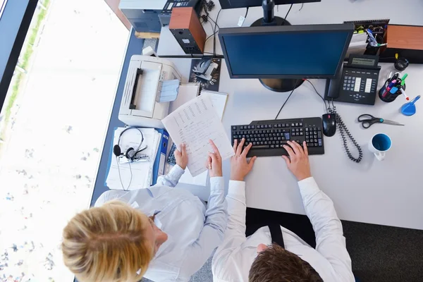 Business in a meeting at office — Stock Photo, Image