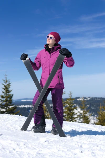 Hiver femme ski — Photo