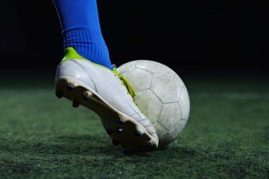 futbol oyuncusu