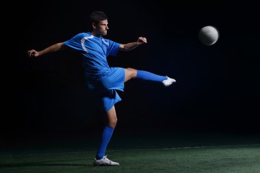 futbol oyuncusu