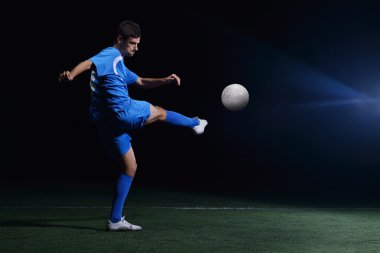 futbol oyuncusu