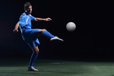 futbol oyuncusu
