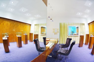 mücevher dükkanı kapalı