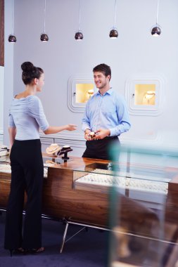 mücevher dükkanı işletme