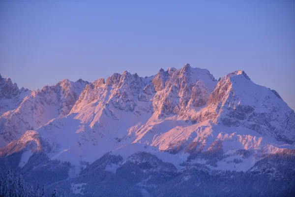 Peisaj de iarnă montan — Fotografie, imagine de stoc