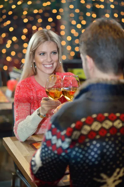 Romantiskt kvällsdatum — Stockfoto