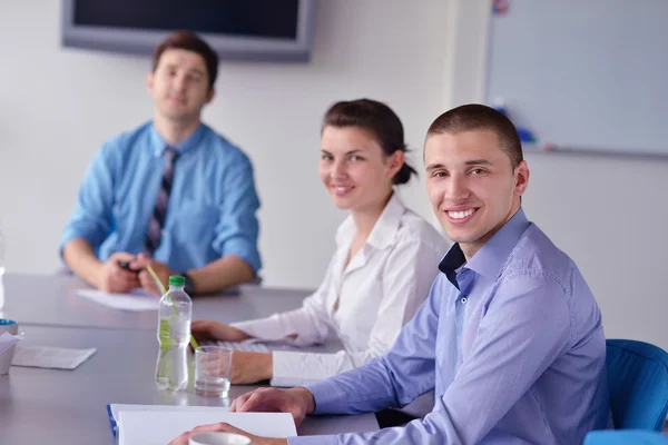 Negocios en una reunión en la oficina — Foto de Stock