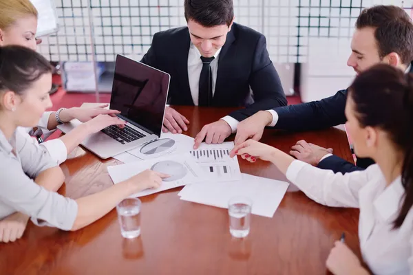 Business in einem Meeting im Büro — Stockfoto