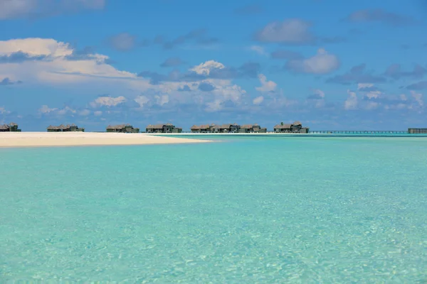 Tropical beach — Stock Photo, Image