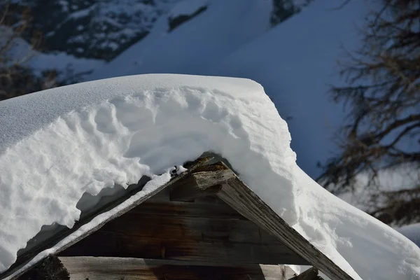 Montanha inverno natureza — Fotografia de Stock