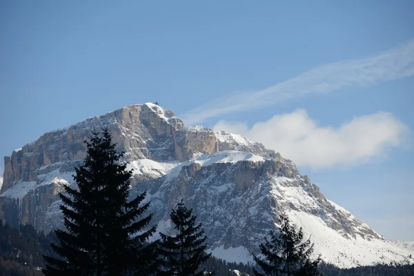 Gebirgslandschaft im Winter — Stockfoto