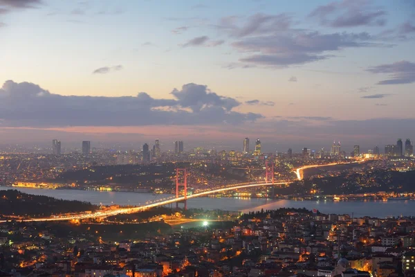 İstanbul Türkiye Boğazı Köprüsü — Stok fotoğraf