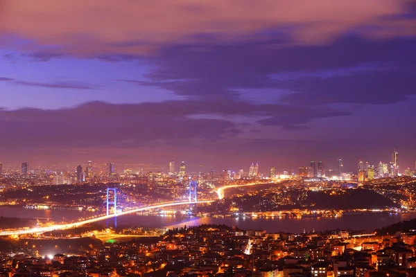 İstanbul Türkiye Boğazı Köprüsü — Stok fotoğraf