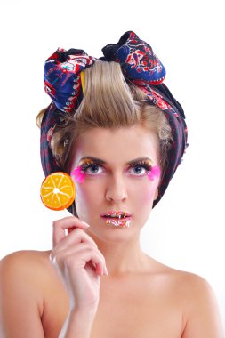 lüks makyaj ile güzel bir kadın