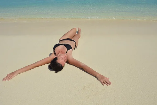 Happy woman enjoy summer time — Stock Photo, Image