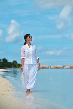 mutlu kadın zevk yaz saati