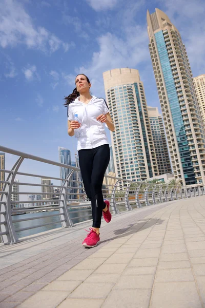 Woman jogging at morning — Stock Photo, Image