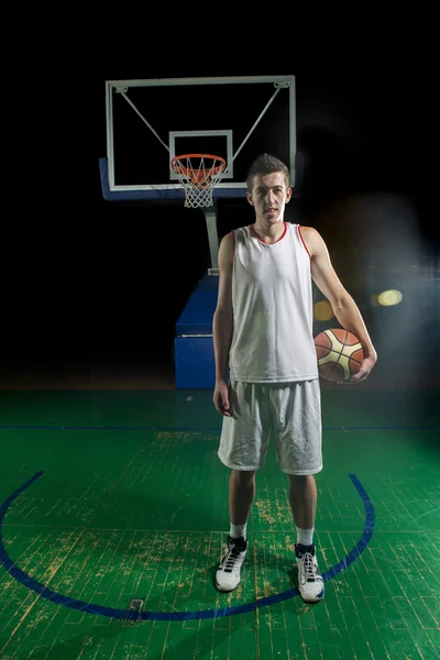 Basketbalový hráč portrét — Stock fotografie
